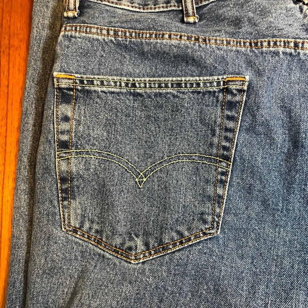 Levi’s 550 relaxed fit jeans